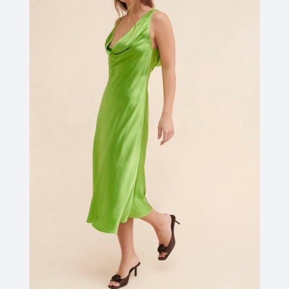 Amanda Uprichard Dresses & Skirts - Amanda Uprichard Dress Mirai Midi Cowl Neck in Satin Green Size Small